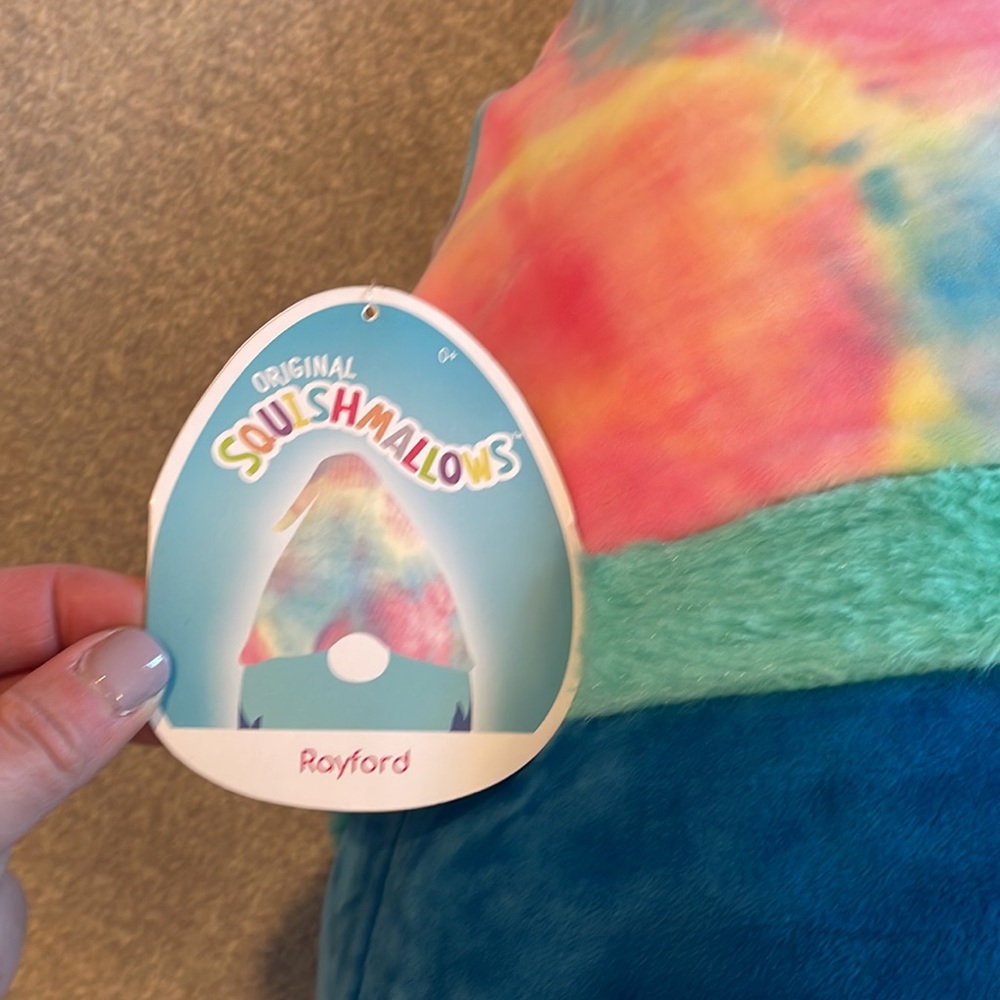 SQUISHMALLOW - Picture 2 of 5